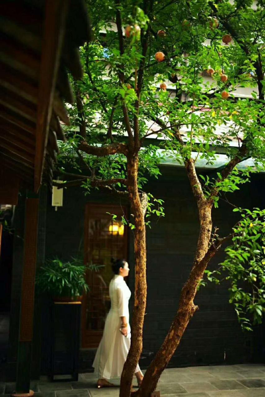 Zhuangse Chengdu Youth Hostel Exterior foto